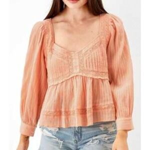 American Eagle Outfitters Coral Lace Peplum Blouse Sweetheart Neckline Women's M
